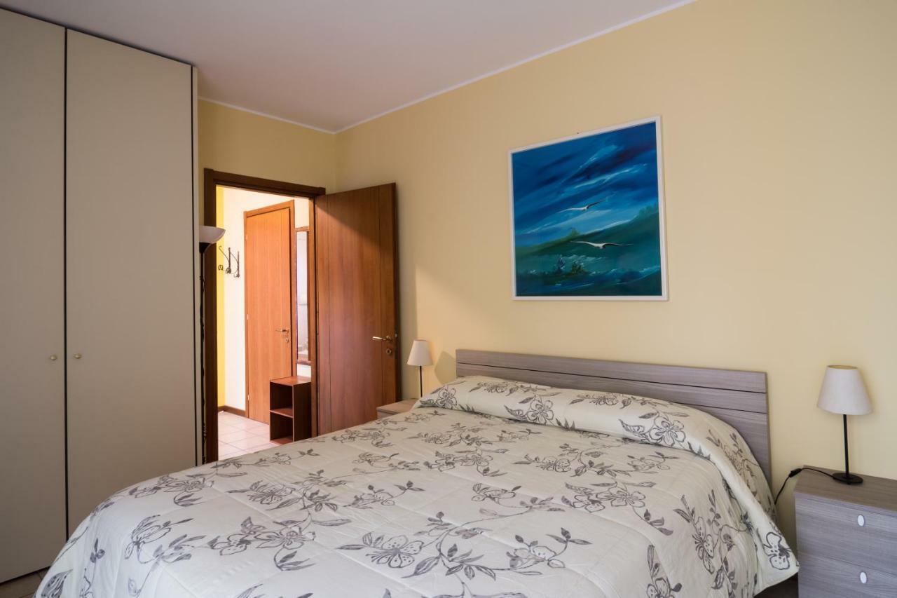 Villa Cozy Penthouse San Donato Milanese Exterior foto
